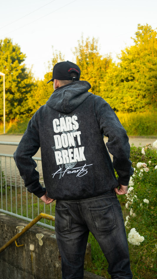 „Cars Don’t Break Hearts“ Edition Hoodie